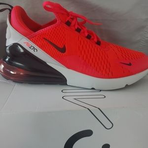 Air Max 270